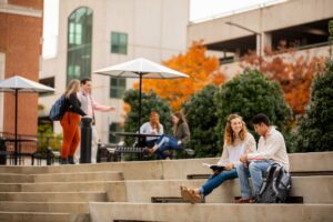 20191029 Alumni lifestyle 480